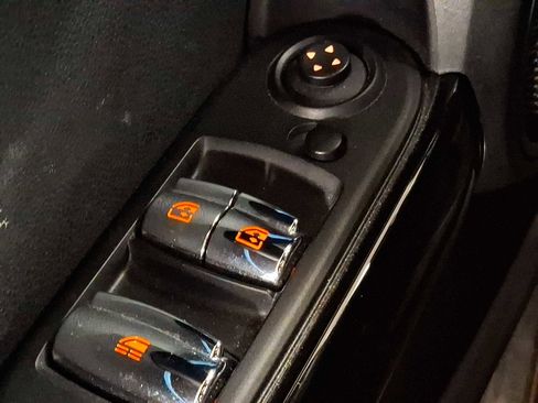 Used 2022 MINI Cooper Convertible image 21