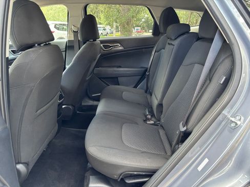 Used 2025 Kia Sportage LX FWD image 68