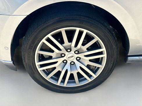 Used 2024 Ford Expedition Platinum RWD image 33
