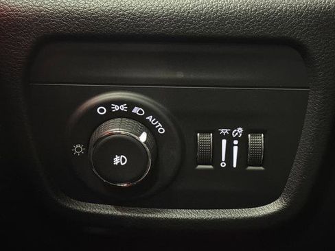 Used 2024 Jeep Grand Cherokee L Summit image 27