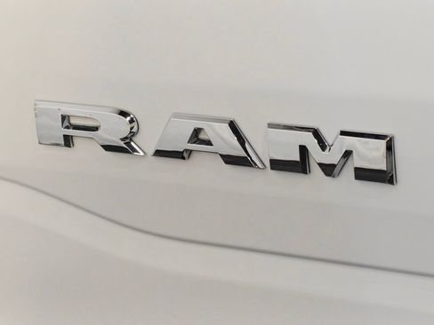 Used 2019 RAM 1500 Big Horn AWD/4WD image 55