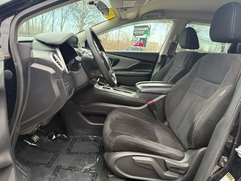Used 2019 Nissan Murano S AWD/4WD image 16