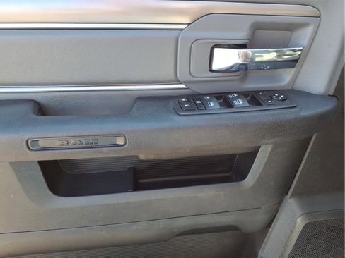 Used 2023 RAM 1500 Classic SLT w/ Electronics Group AWD/4WD image 13