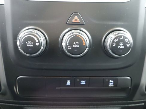 Certified 2023 RAM 1500 Classic Warlock AWD/4WD image 35