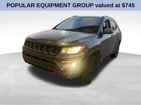 Used 2019 Jeep Compass Trailhawk w/ Cold Weather Group image 2