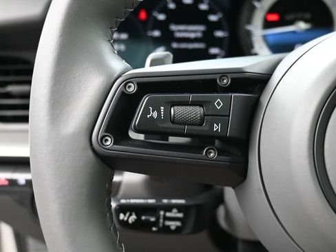 Used 2022 Porsche 911 Carrera GTS image 12