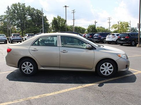 Used 2009 Toyota Corolla LE w/ All Weather Guard Pkg FWD image 5