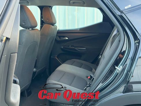 Used 2023 Chevrolet Bolt EUV LT FWD image 12