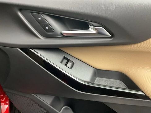 New 2026 Chevrolet Equinox ACTIV w/ Convenience Package III image 22