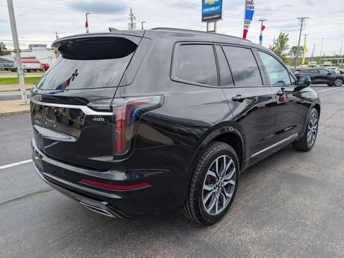 Used 2024 Cadillac XT6 Sport w/ Technology Package AWD/4WD image 5