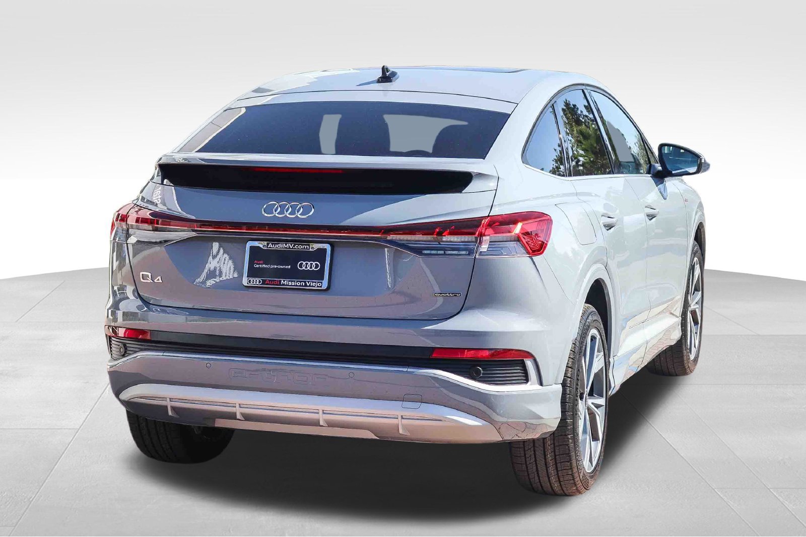 Certified 2023 Audi Q4 e-tron Premium w/ Convenience Package AWD/4WD image 8