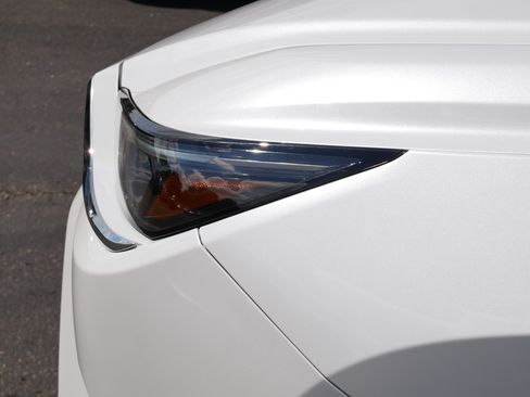 Certified 2024 Toyota Grand Highlander AWD image 16