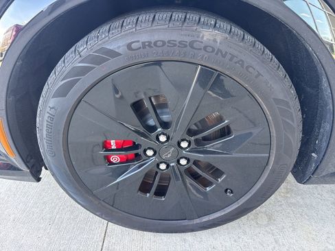 Used 2025 Ford Mustang Mach-E GT image 16