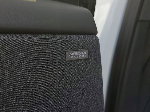 New 2025 Land Rover Range Rover Sport Dynamic SE image 15