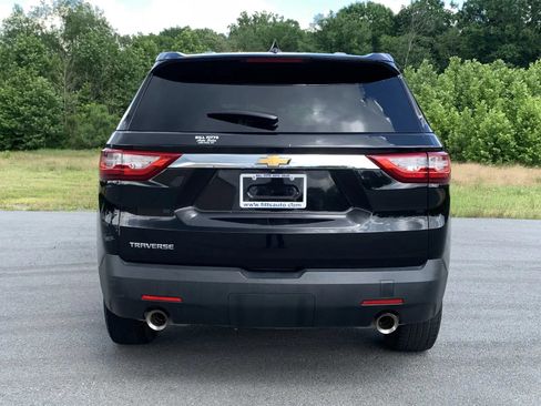 Used 2020 Chevrolet Traverse LS FWD image 6