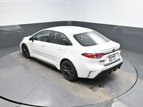 Used 2023 Toyota Corolla SE image 28