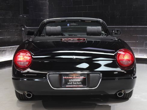 Used 2002 Ford Thunderbird Deluxe image 17