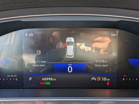 Certified 2023 Volkswagen Tiguan S image 33