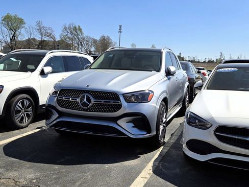 New 2026 Mercedes-Benz GLE 350 4MATIC image 3