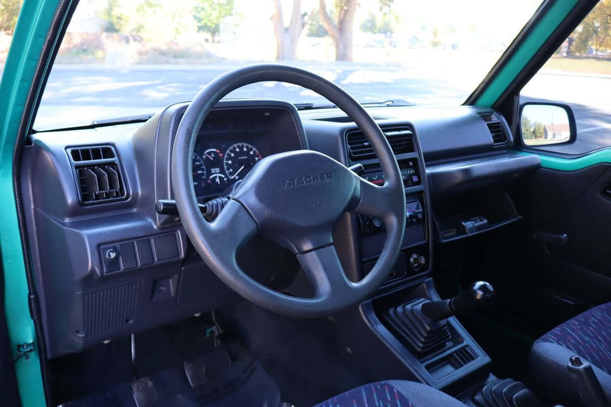 Used 1994 Geo Tracker Lsi AWD/4WD image 16