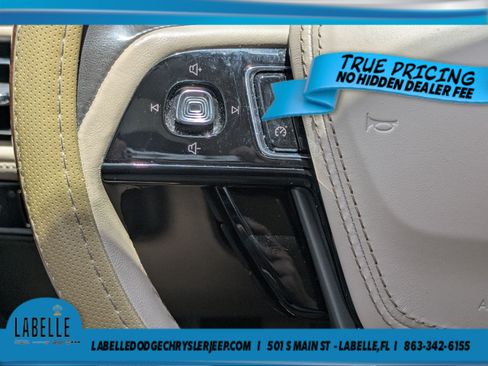 Used 2022 Lincoln Aviator Reserve RWD image 20