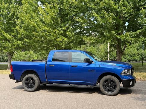 Used 2018 RAM 1500 Big Horn AWD/4WD image 2