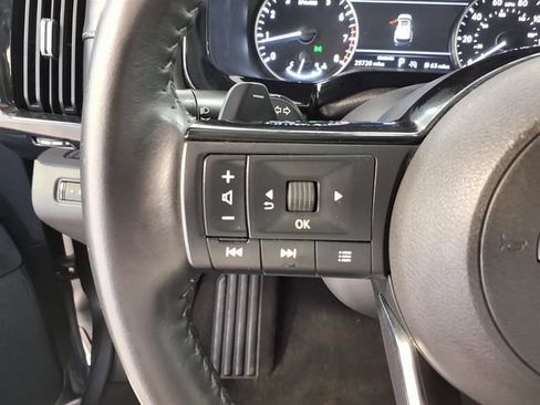 Used 2023 Nissan Pathfinder SV FWD image 7