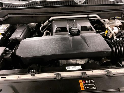 Used 2023 GMC Canyon AT4 w/ AT4 Premium Package image 30