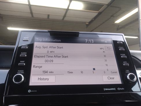 Used 2024 Toyota Camry SE FWD image 33