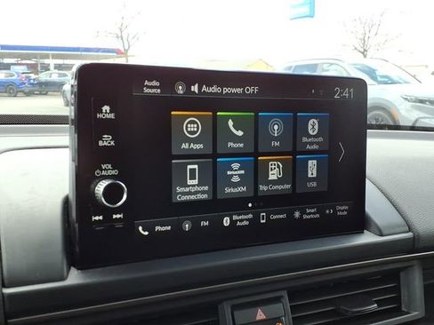 Certified 2024 Honda Pilot TrailSport image 17