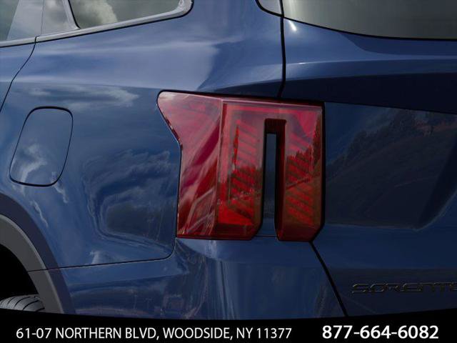 Used 2025 Kia Sorento SX AWD/4WD image 13