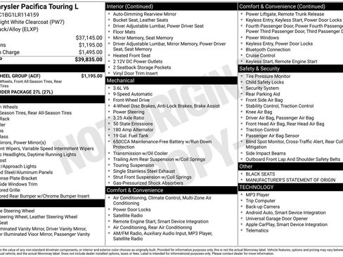 Used 2020 Chrysler Pacifica Touring-L w/ Tire & Wheel Group image 40