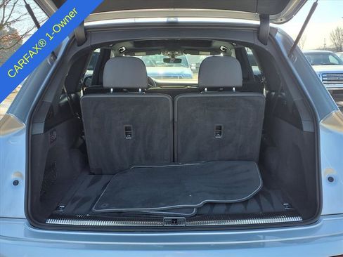 Used 2025 Audi Q7 3.0T Premium Plus image 11