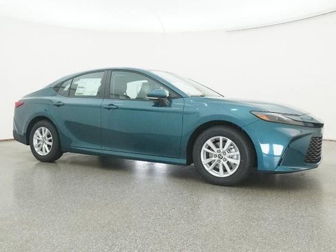 New 2026 Toyota Camry LE image 28