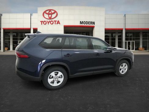 New 2026 Toyota Grand Highlander AWD Hybrid image 23