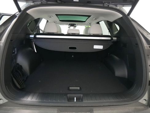 Used 2025 Hyundai Tucson Limited image 32