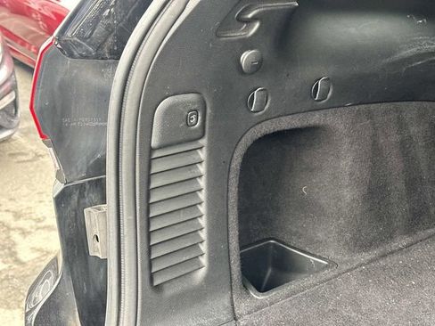 Used 2018 Jeep Grand Cherokee Trailhawk image 14