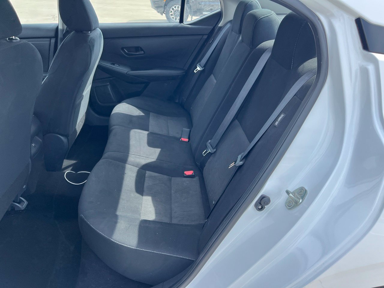 Used 2025 Nissan Sentra SV FWD image 9