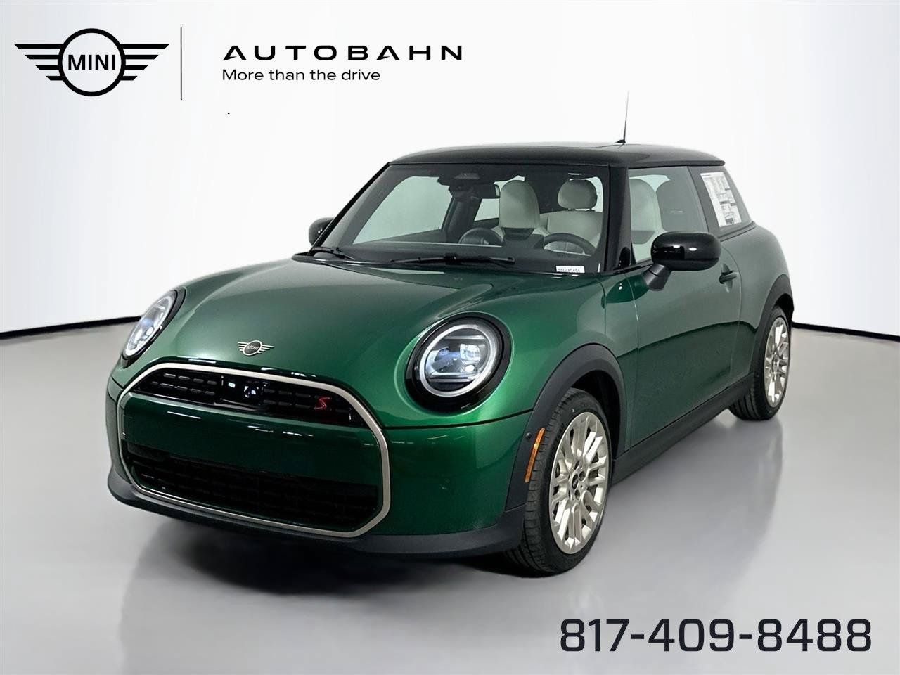 Used 2025 MINI Cooper S FWD image 1