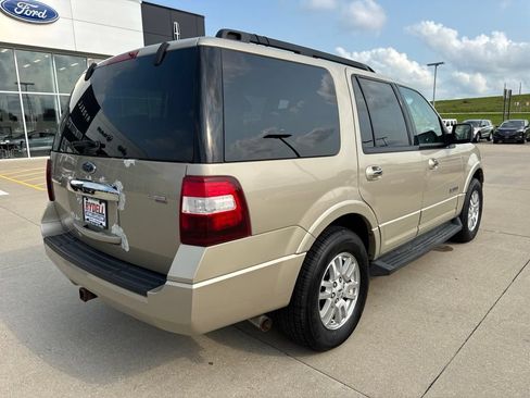 Used 2008 Ford Expedition XLT AWD/4WD image 10