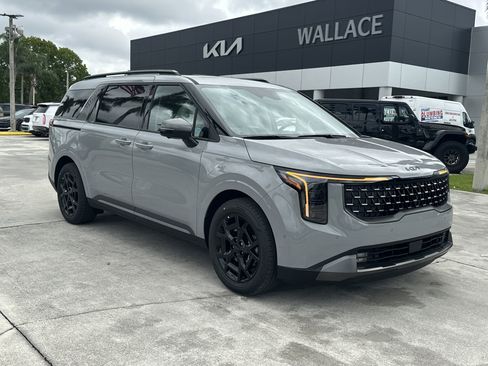 New 2026 Kia Carnival SX Prestige FWD image 4