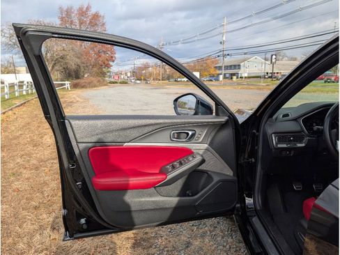 Used 2025 Acura Integra A-Spec image 9