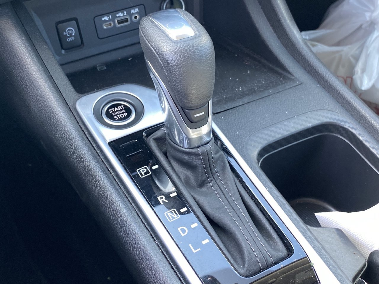 Certified 2024 Nissan Sentra SV FWD image 8