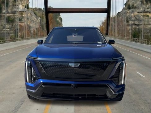 New 2026 Cadillac Vistiq Premium Luxury w/ LPO, Floor Liner Package AWD/4WD image 2