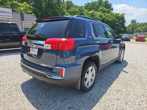 Used 2017 GMC Terrain SLE w/ Chrome Edition image 3
