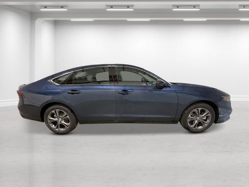 New 2025 Honda Accord EX-L image 10