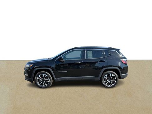 Used 2022 Jeep Compass Limited image 2