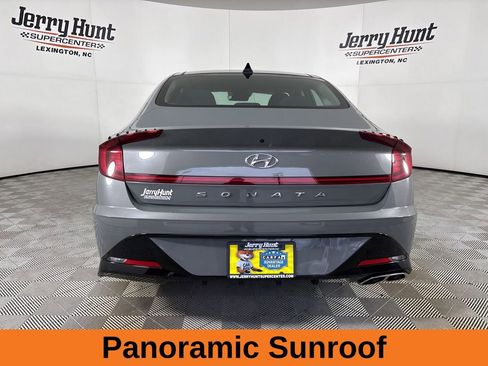 Used 2023 Hyundai Sonata SEL w/ Convenience Package image 6