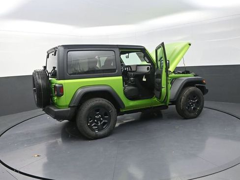 New 2026 Jeep Wrangler Sport AWD/4WD image 32