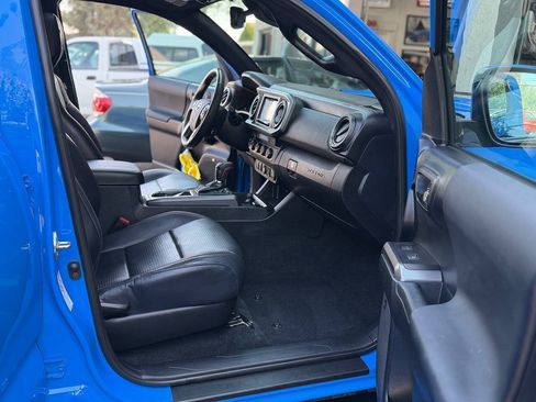Used 2019 Toyota Tacoma TRD Pro AWD/4WD image 50